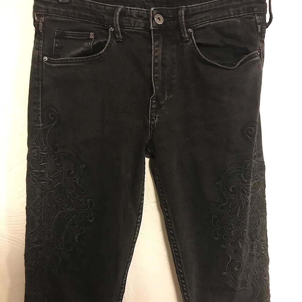 H&M Black Embroidered Skinny Jeans